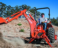 Kubota BH77
