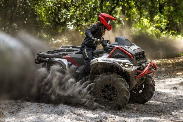 Rebate of up to $1000 on Select 2026 Can-Am Outlander Models